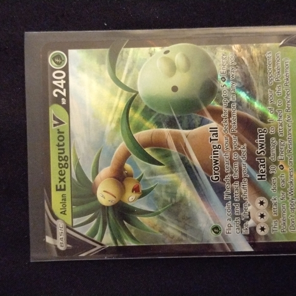 POKEMON GO 2022 Alolan Exeggutor V#005 full art holographic card. Mint - Picture 2 of 4